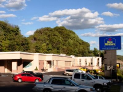 Best Western Plus University Inn Steubenville Exterior foto